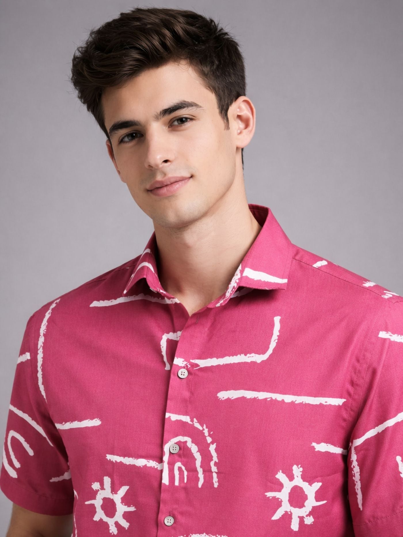 Modern graphic print short sleeve shirt